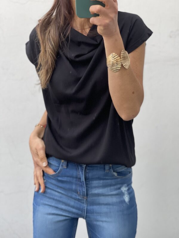 BLUSA LINO CUELLO VOLCADO