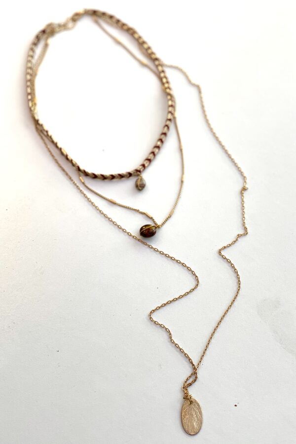 Collar múltiple (acero quirúrgico dorado)