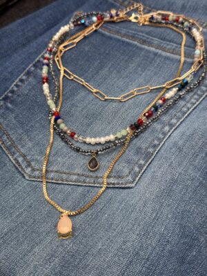 Collar múltiple chocolate