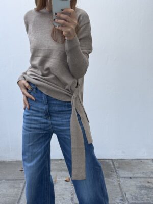 Sweater lazo